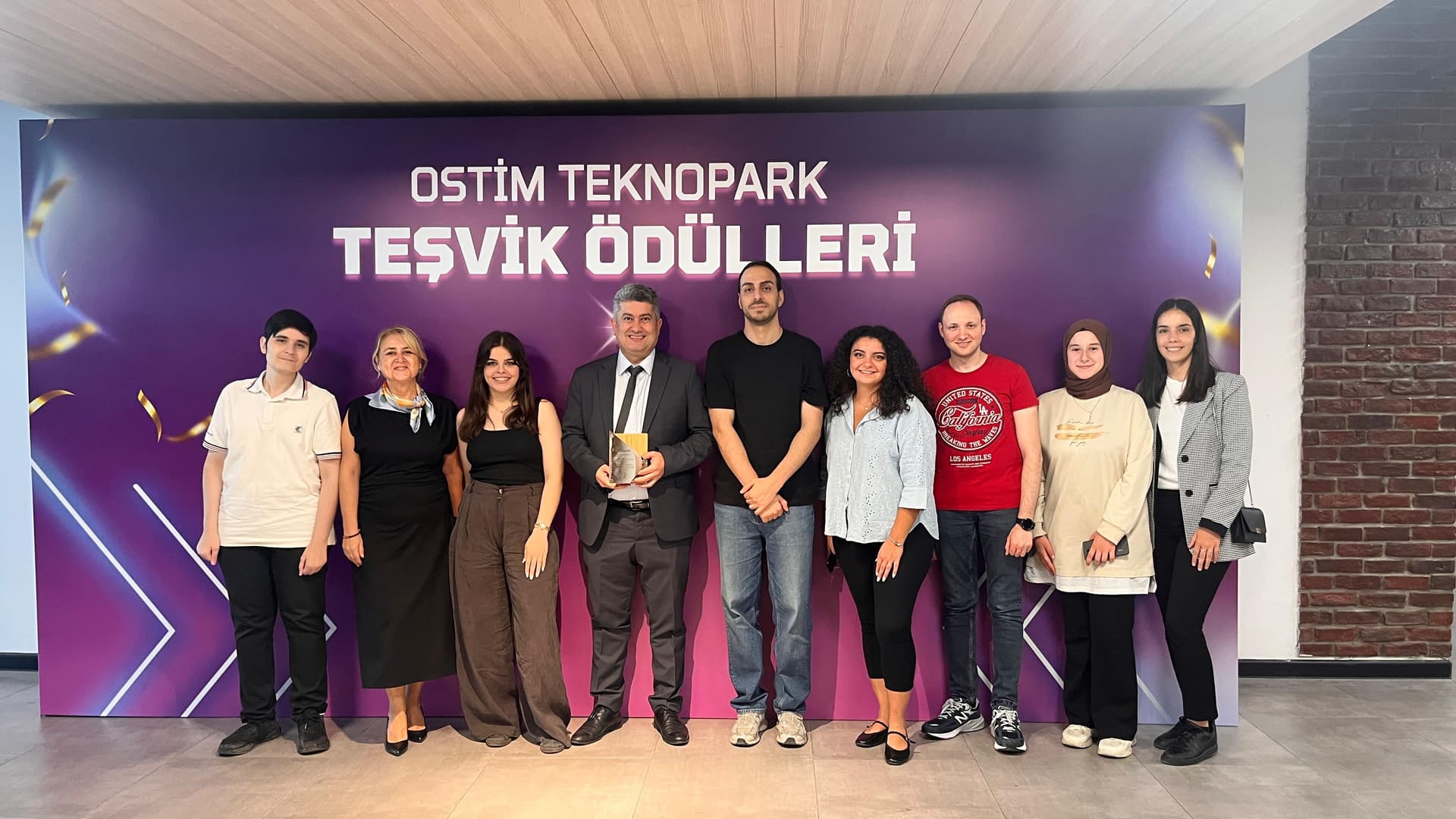 ARCA Yazılım, OSTİM Teknopark'ta "En Aktif 1. Girişimci" Ödülünü Aldı — 5